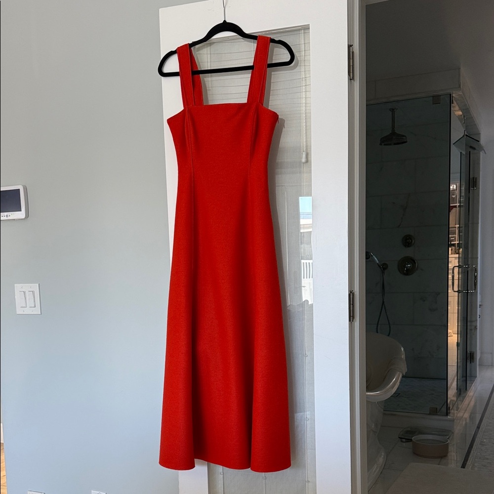 Chic Strapless Red Dress